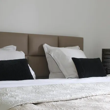 Chateau Boussas Couloume-Mondebat